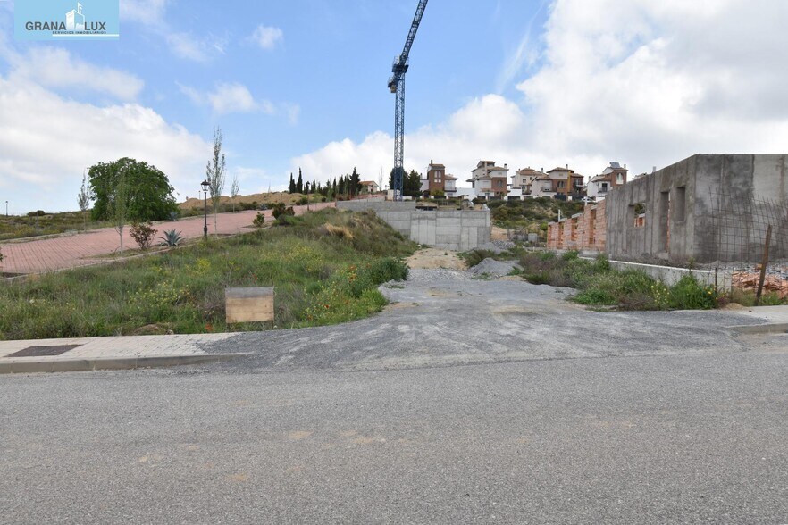 Calle Puntal de las Siete Lagunas, Dílar, Granada à vendre - Photo de l’immeuble – Image 3 sur 10