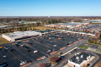 Plus de détails pour 10780-10900 Belleville Rd, Belleville, MI - Local commercial à louer
