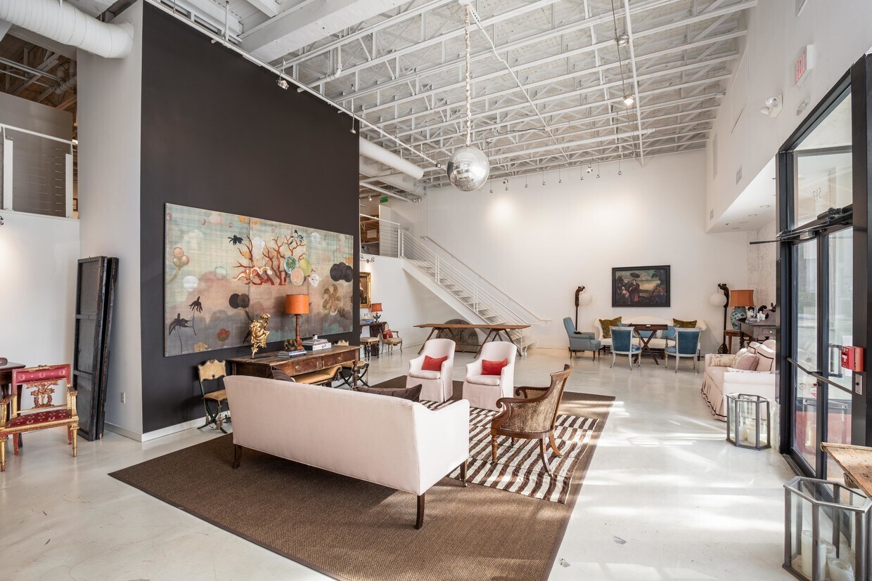 517 King St, Charleston, SC 29403 - Lot 4 - - Photo intérieure - Image 2 of 15