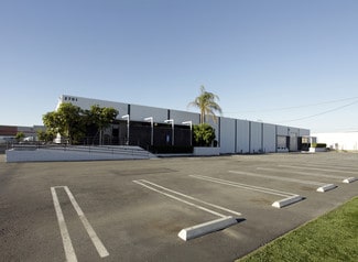 Plus de détails pour 2701 Carrier Ave, Commerce, CA - Industriel/Logistique à louer