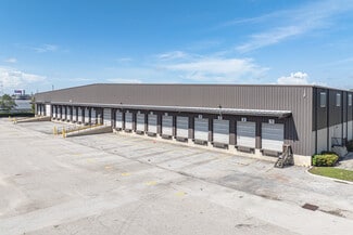 Plus de détails pour 1900 NW 21st Ave, Fort Lauderdale, FL - Industriel/Logistique à louer