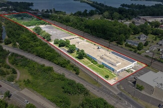 Plus de détails pour 8400 Rt 13, Levittown, PA - Industriel/Logistique à louer
