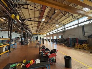 Plus de détails pour Industriel/Logistique à louer