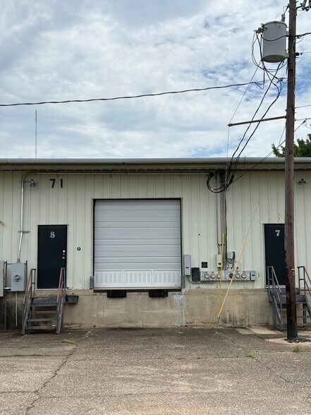 871 B Plantation Way, Montgomery, AL à louer - Photo de l’immeuble – Image 3 sur 7