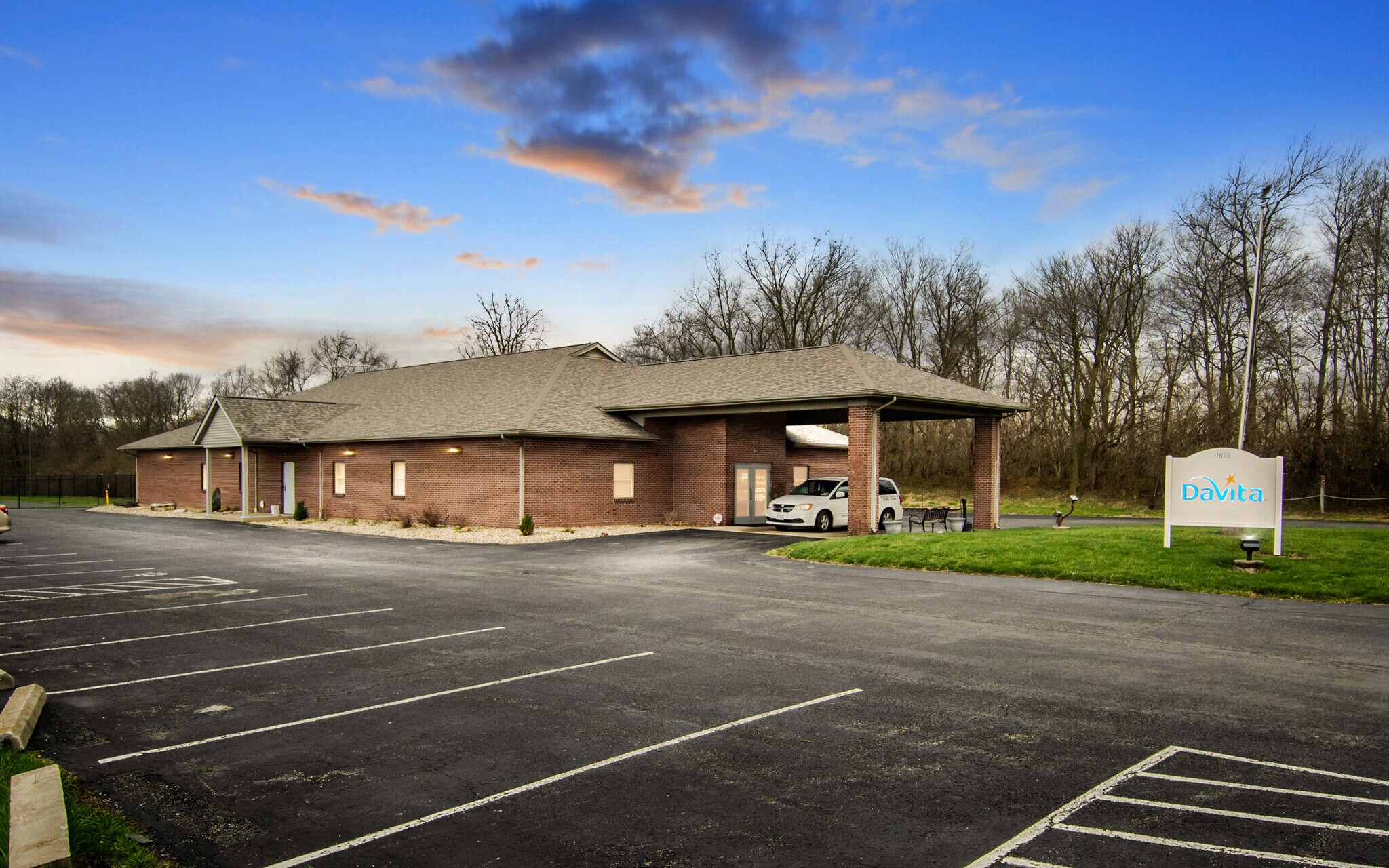 1675 Alex Dr, Wilmington, OH à vendre Photo principale– Image 1 sur 6