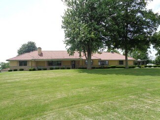 Plus de détails pour 4911 N Bend Rd, Cincinnati, OH - Bureau à vendre