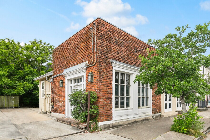 7624 Maple St, New Orleans, LA à louer - Photo de l’immeuble – Image 2 sur 9