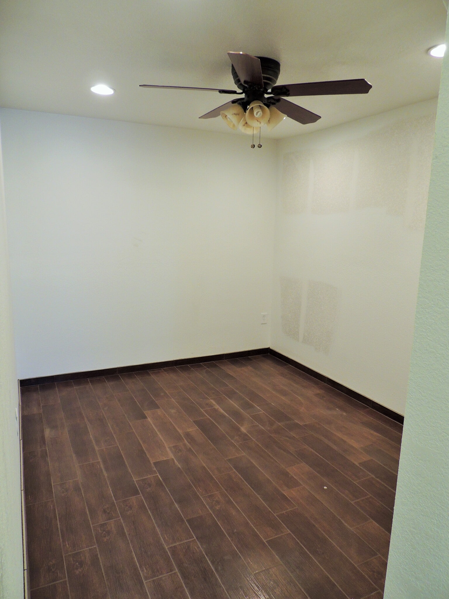 14819 N Cave Creek Rd, Phoenix, AZ à louer Photo intérieure– Image 1 sur 4