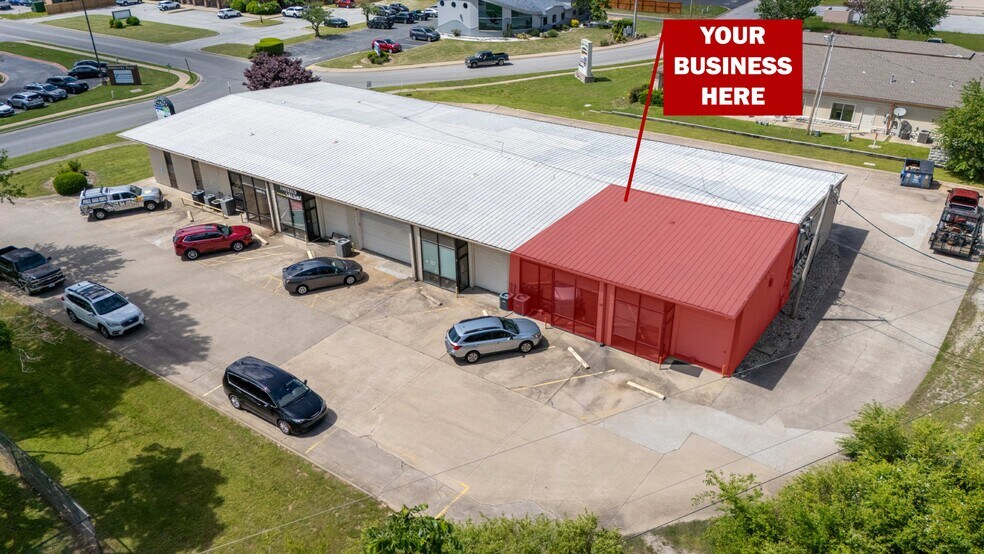 201 S 20th St, Rogers, AR à louer - Photo de l’immeuble – Image 3 sur 23