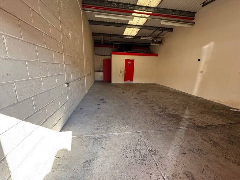 14 Bridgend Ln, Dalry à louer - Photo de l’immeuble – Image 2 sur 6