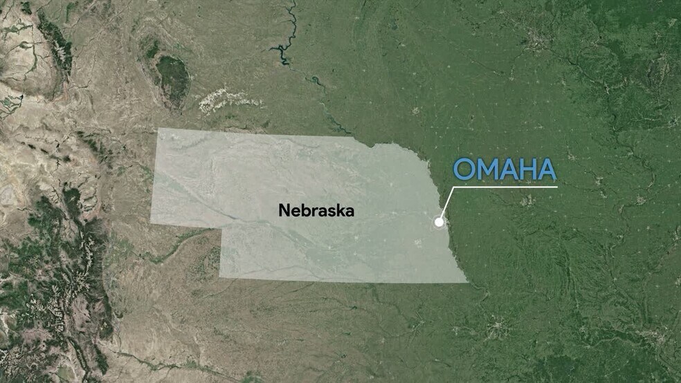 13215-13483 W Center Rd, Omaha, NE à louer - Vidéo sur l’annonce professionnelle – Image 2 sur 12