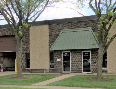 1321-1359 Louis Ave, Elk Grove Village, IL à louer - Photo principale – Image 1 sur 1