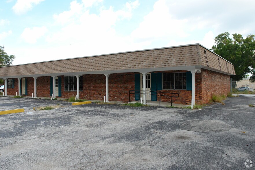 771 Briarwood Dr, Daytona Beach, FL à vendre - Photo de l’immeuble – Image 2 sur 2