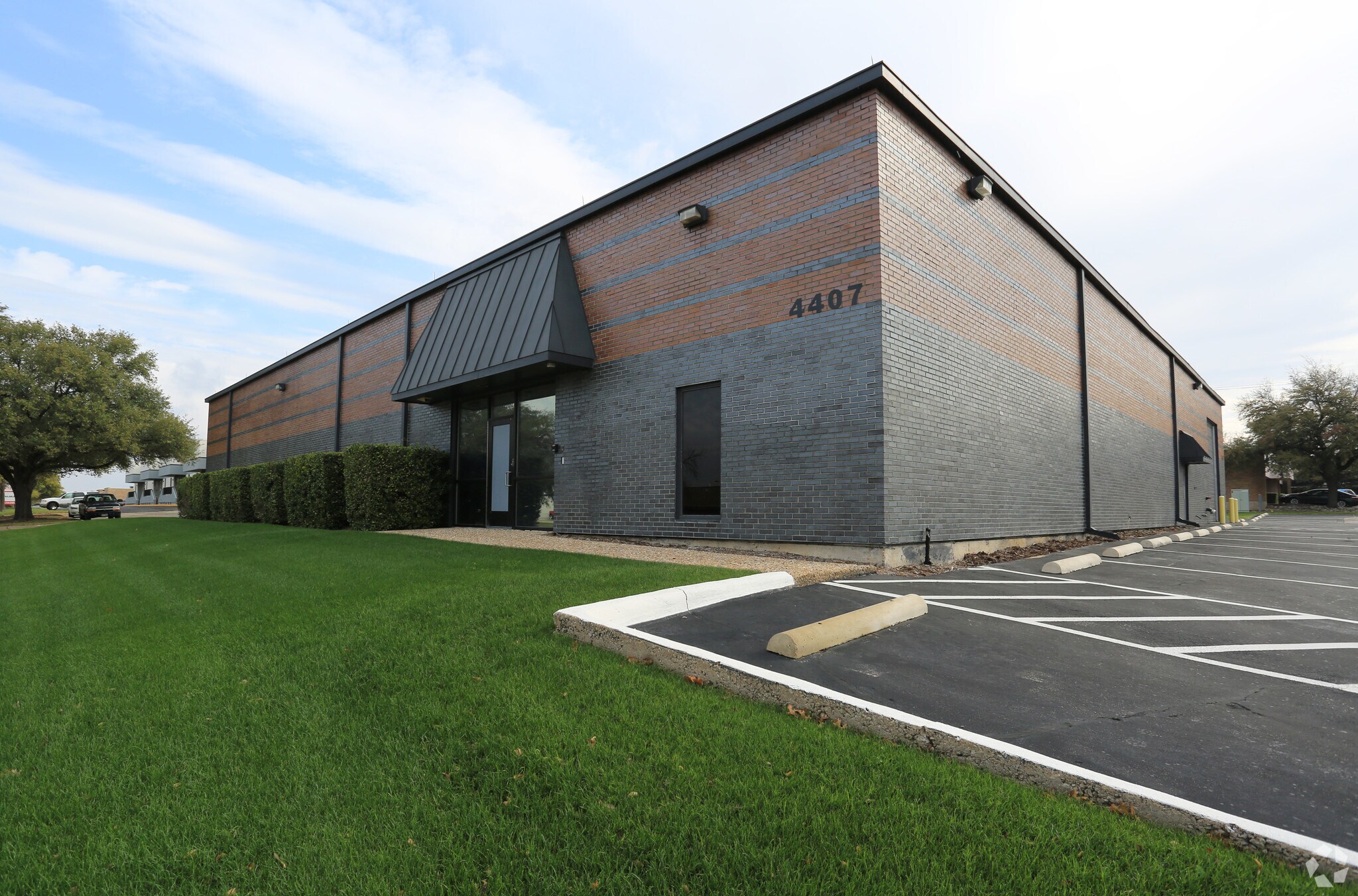 4407 Alpha Rd, Farmers Branch, TX à vendre Photo principale– Image 1 sur 14