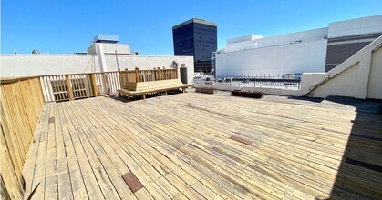 28 E 3rd Ave, San Mateo, CA à louer Photo de l’immeuble– Image 2 sur 6