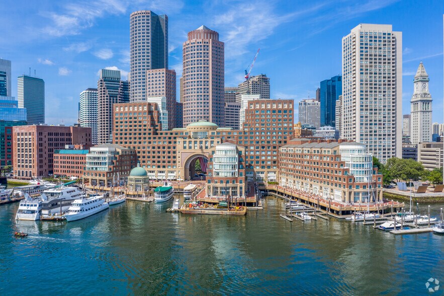 30 Rowes Wharf, Boston, MA à louer - Photo de l’immeuble – Image 1 sur 19