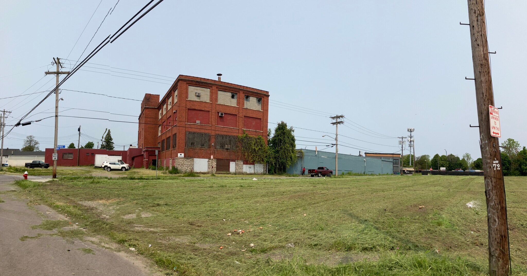 588 Monroe St, Buffalo, NY à vendre Photo principale– Image 1 sur 13