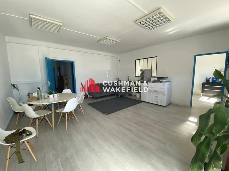 Bureau dans Toulouse à louer - Photo de l’immeuble – Image 3 sur 9