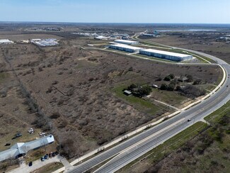 Plus de détails pour 1600 E Mccarty Ln, San Marcos, TX - Terrain à louer