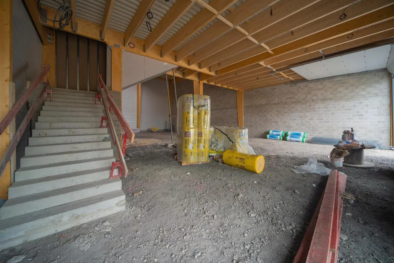 Local d’activités dans Romainville à louer Photo de la construction– Image 1 sur 2