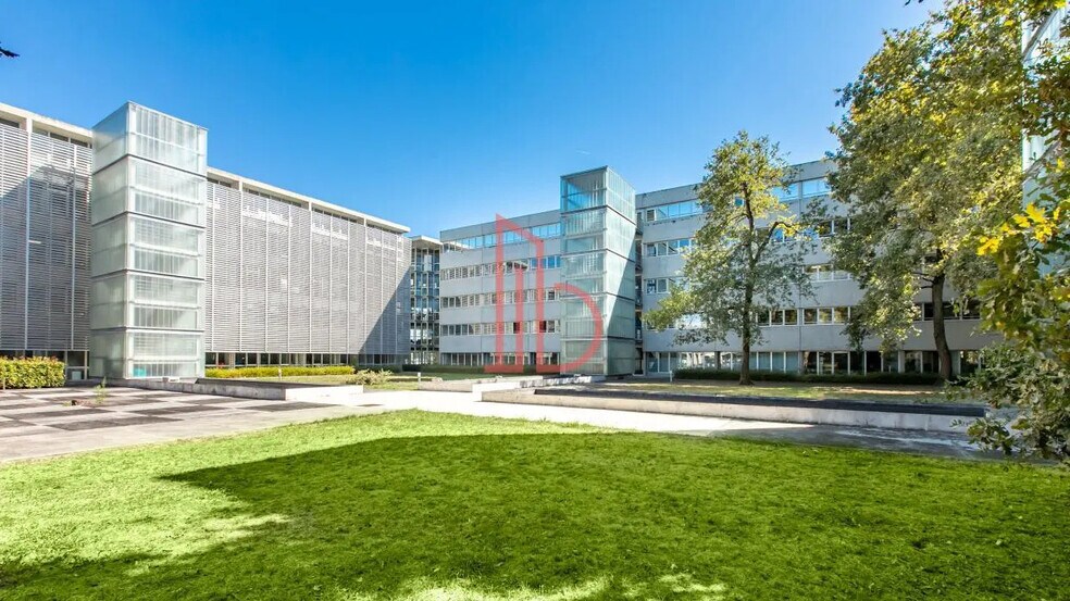 Bureau dans Mérignac à louer - Photo de l’immeuble – Image 3 sur 8