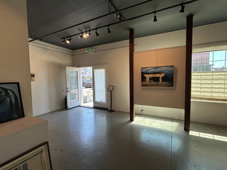 700-706 Gilman St, Berkeley, CA à vendre - Photo de l’immeuble – Image 2 sur 12