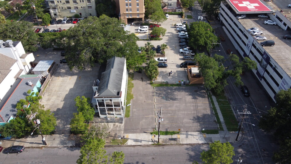 3601 Prytania St, New Orleans, LA à louer - Aérien – Image 1 sur 1