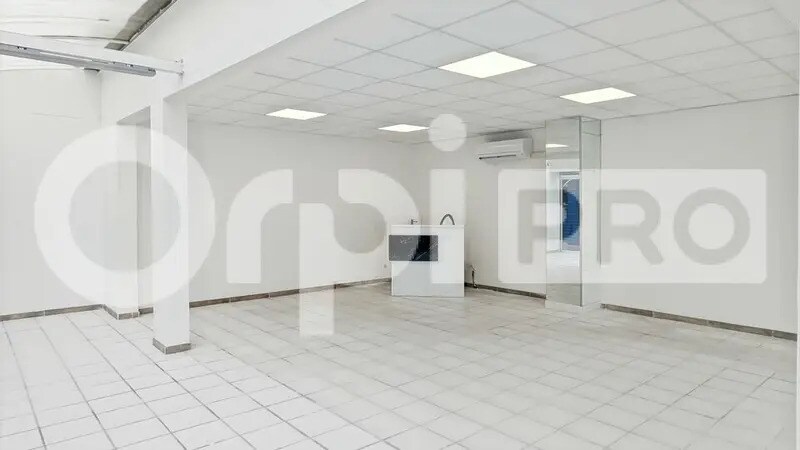 Local commercial dans Agde à louer - Photo intérieure – Image 1 sur 4