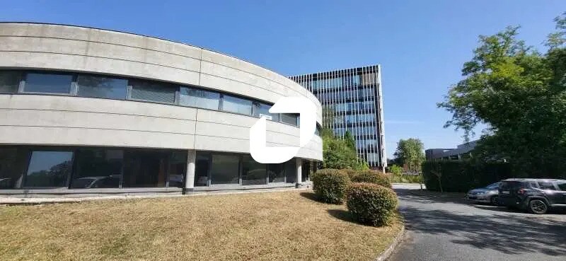 Bureau dans Mérignac à louer - Photo de l’immeuble – Image 1 sur 7