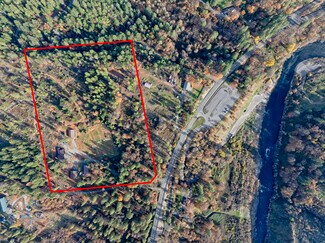 Plus de détails pour 4866 Galice Rd, Merlin, OR - Spécialisé à vendre