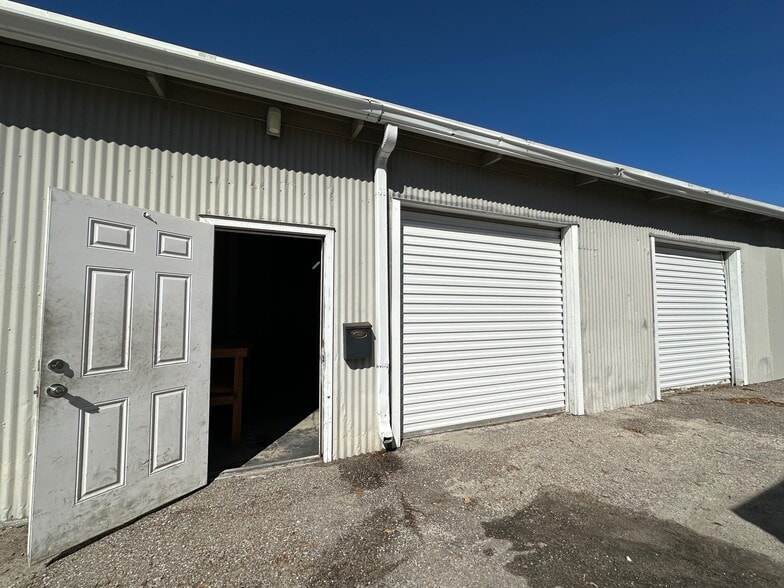 614-618 Grand Central St, Clearwater, FL à louer - Photo de l’immeuble – Image 1 sur 14