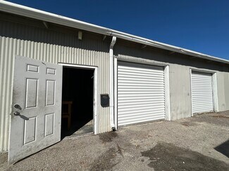 Plus de détails pour 614-618 Grand Central St, Clearwater, FL - Local d'activités à louer