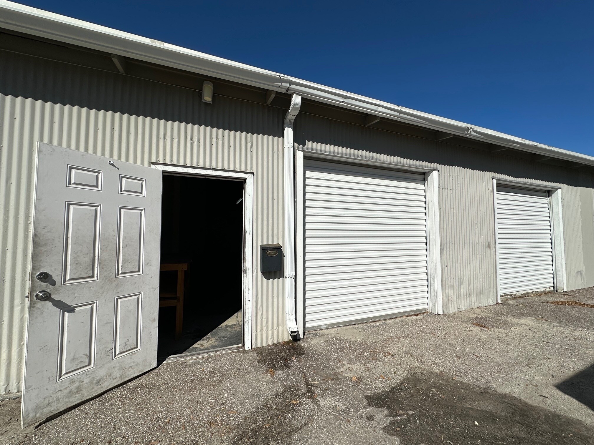 614-618 Grand Central St, Clearwater, FL à louer Photo de l’immeuble– Image 1 sur 15