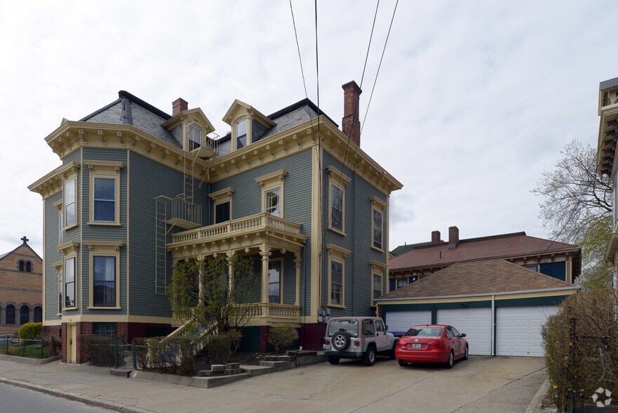 401 Broadway, Providence, RI à vendre - Photo de l’immeuble – Image 2 sur 38