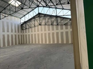 Plus de détails pour Différents types d’espaces à louer