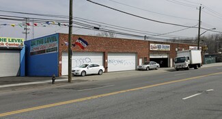 Plus de détails pour 2391 Forest Ave, Staten Island, NY - Local commercial à vendre