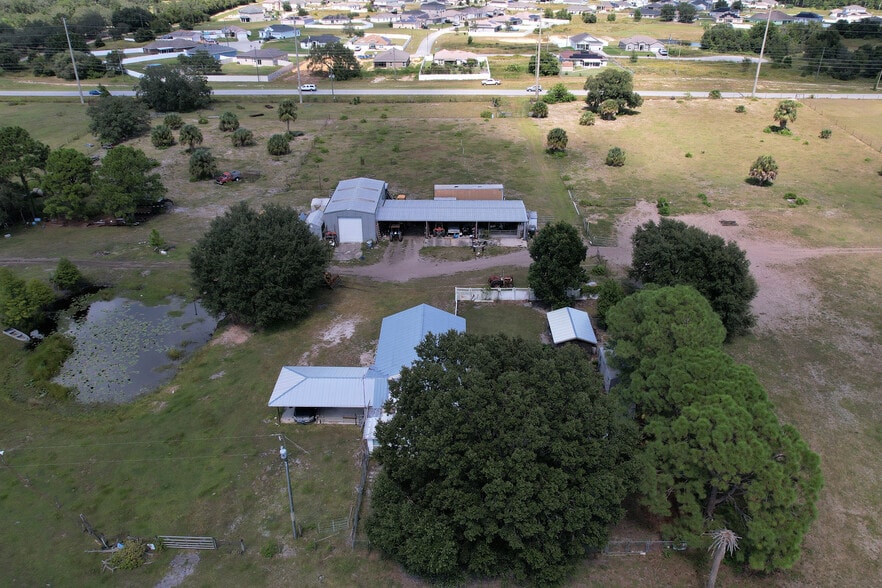 9500 Lake Hatchineha Road Rd, Haines City, FL à vendre - Photo de l’immeuble – Image 3 sur 13