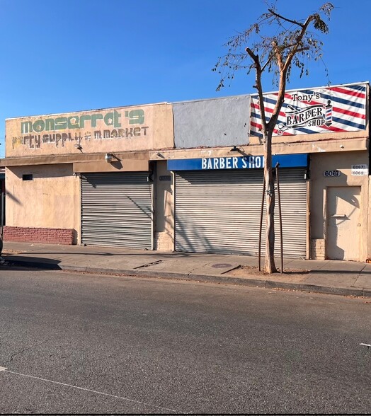 6065 S Vermont Ave, Los Angeles, CA à vendre - Photo de l’immeuble – Image 2 sur 5