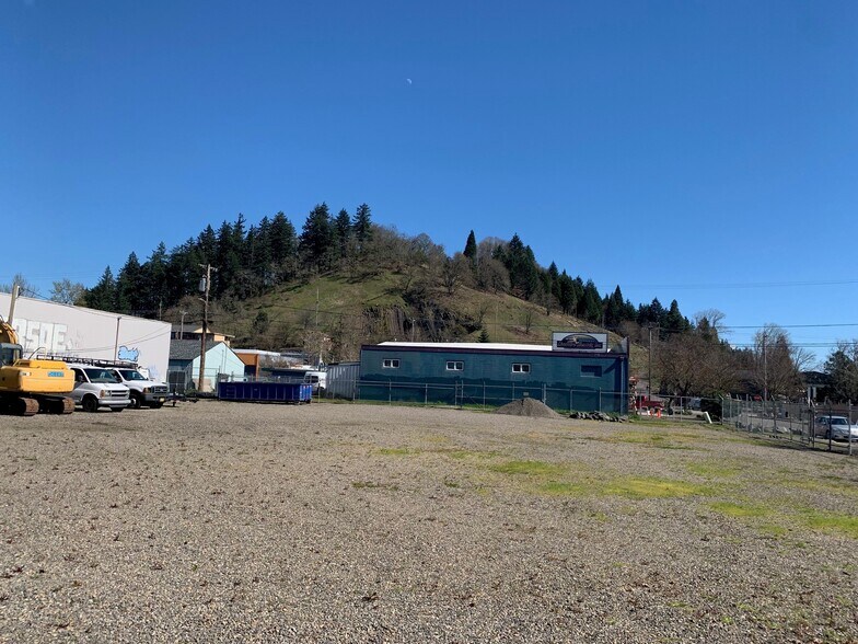 171 Washington St, Eugene, OR à louer - Photo principale – Image 1 sur 6