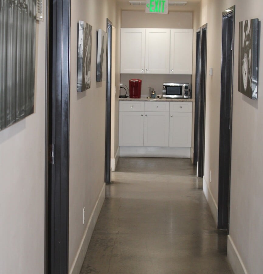 12361 Doherty St, Riverside, CA 92503 - Lot 12361 - - Photo intérieure - Image 2 of 4