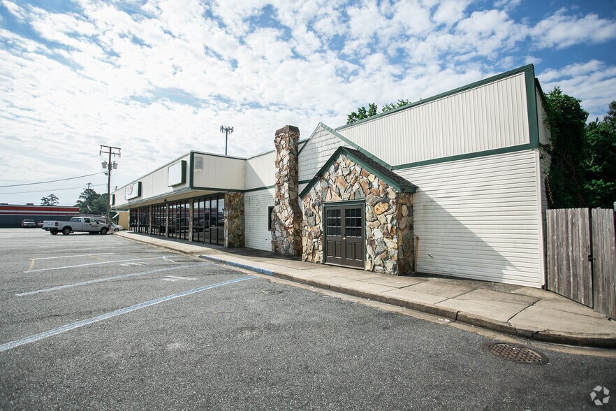 6029-6063 High St W, Portsmouth, VA à vendre - Photo de l’immeuble – Image 3 sur 7