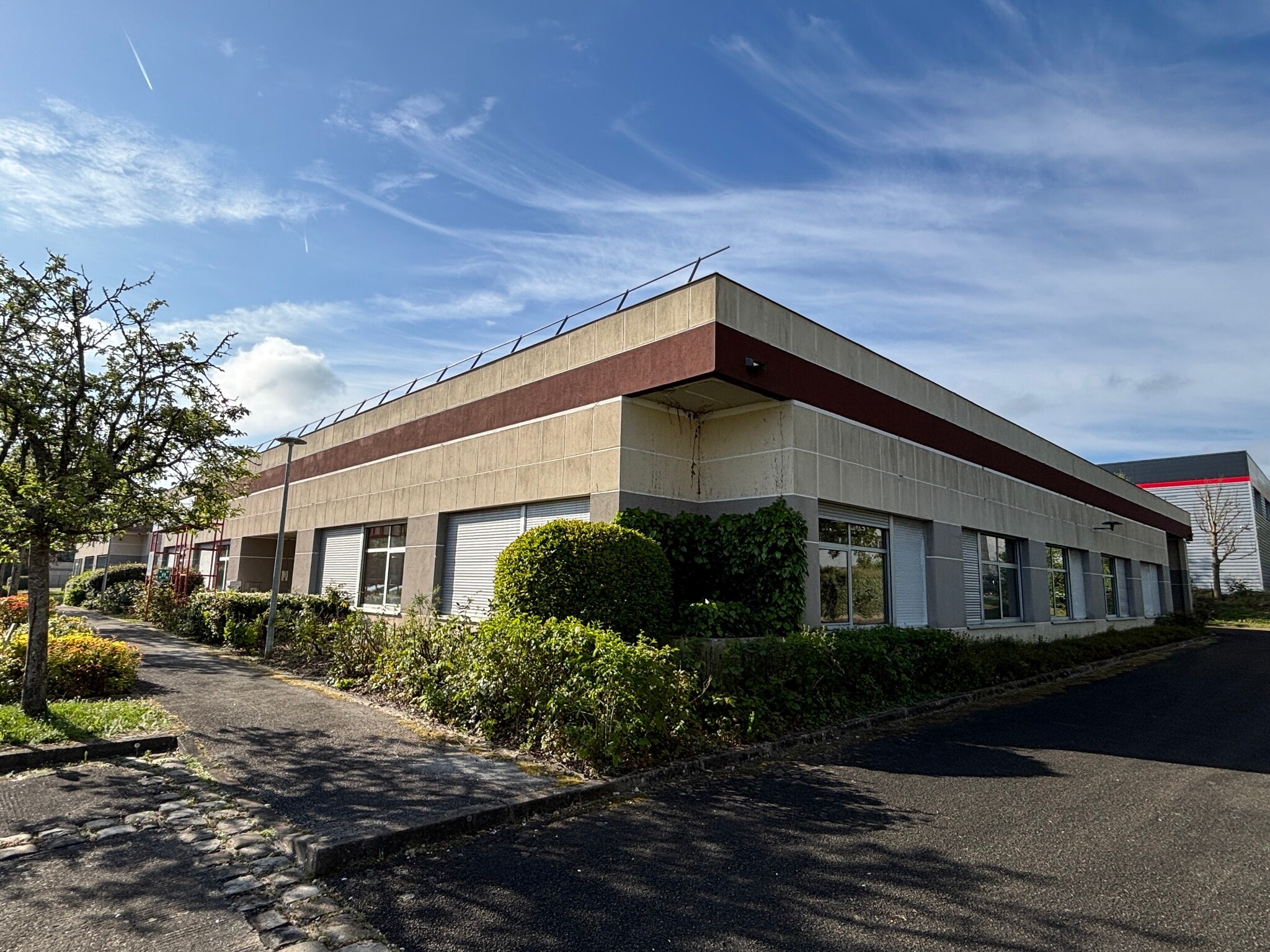 16 Avenue Jean D'Alembert, Trappes à vendre Photo principale– Image 1 sur 2