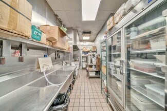 Plus de détails pour 14520 Newport Ave, Tustin, CA - Local commercial à louer