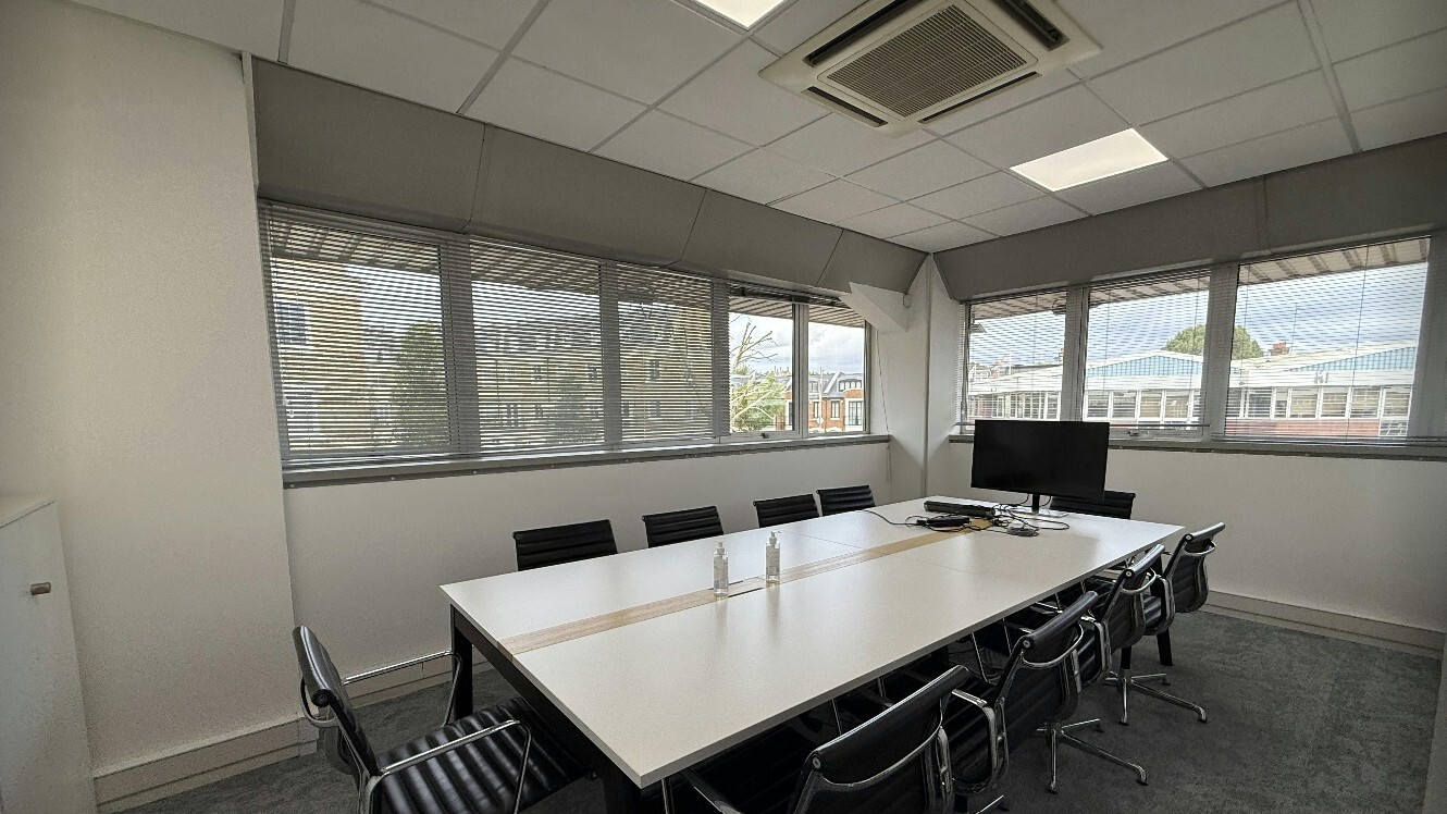 Sulivan Rd, Londres, LND SW6 3DU - Lot 14 & 15 - - Photo intérieure - Image 2 of 4