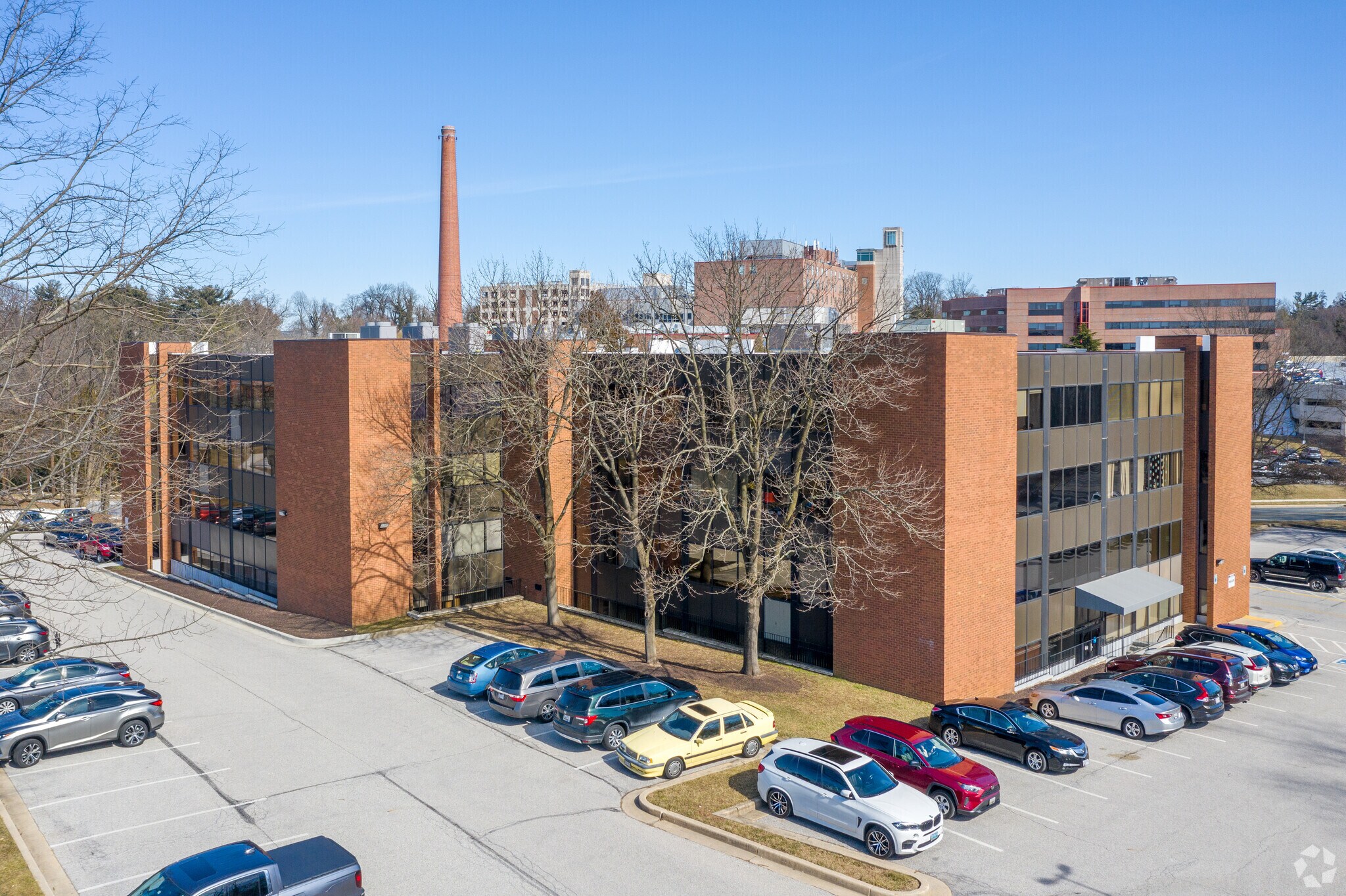 7600 Osler Dr, Towson, MD à vendre Photo principale– Image 1 sur 15