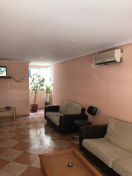 Local commercial dans Ontinyent, Valencia à vendre - Photo intérieure – Image 2 sur 26