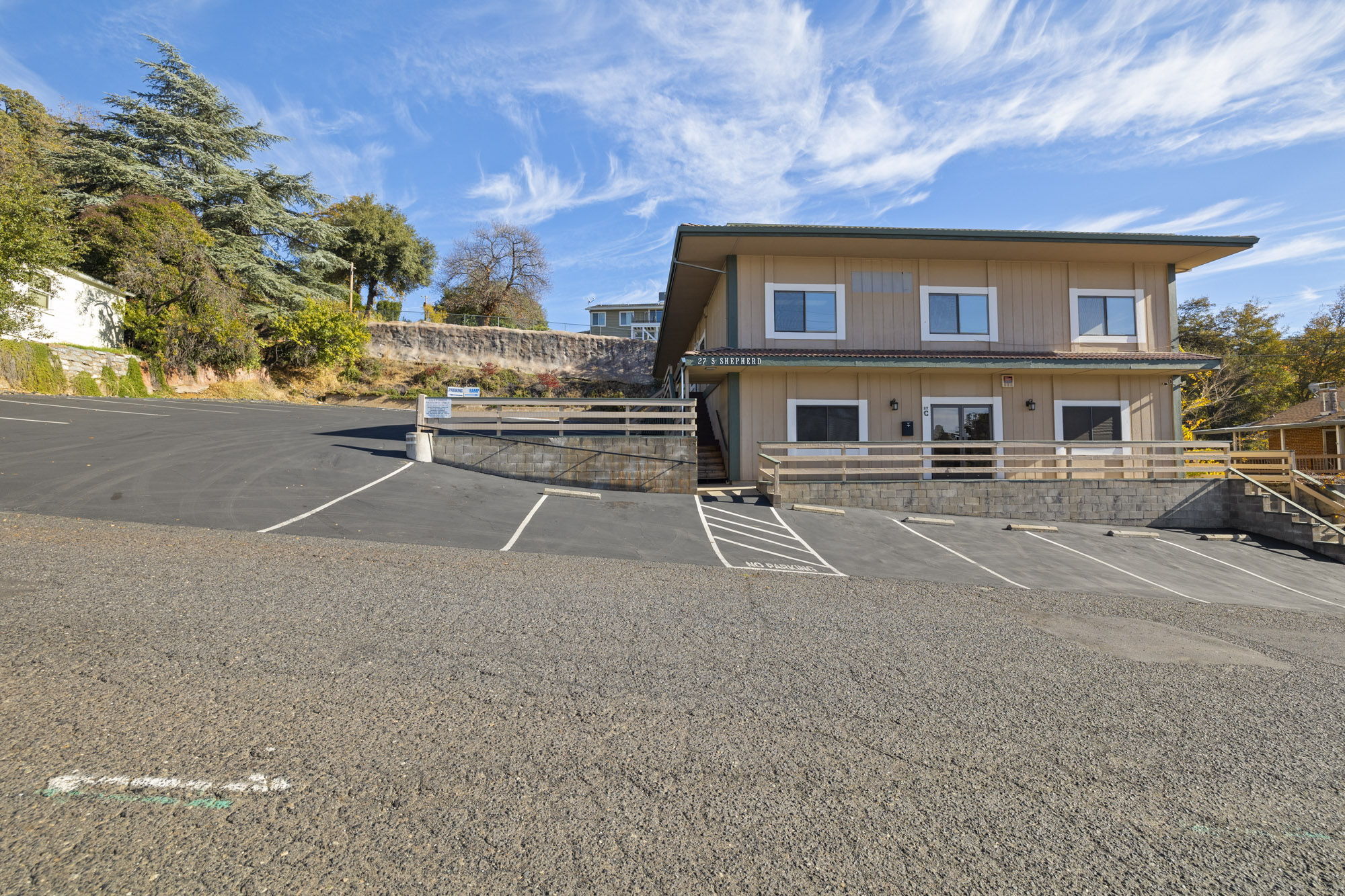 27 S Shepherd St, Sonora, CA à vendre Photo de l’immeuble– Image 1 sur 32