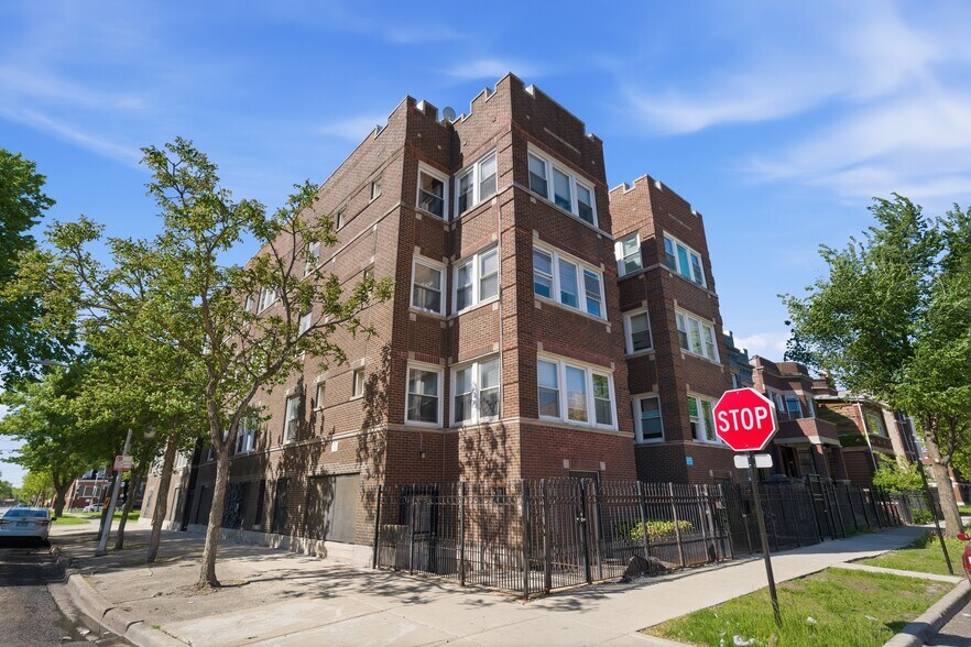 3901-03 W Jackson Blvd, Chicago, IL à vendre - Aérien – Image 3 sur 16