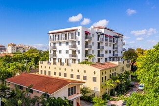 Plus de détails pour 1091 Galiano St, Coral Gables, FL - Logement à vendre