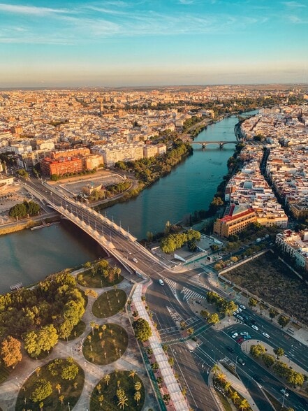 Calle de Fridex Tres, Alcala de Guadaira, Polígono, S/N, SEVILLA, Sevilla à louer - Photo de l’immeuble – Image 3 sur 10